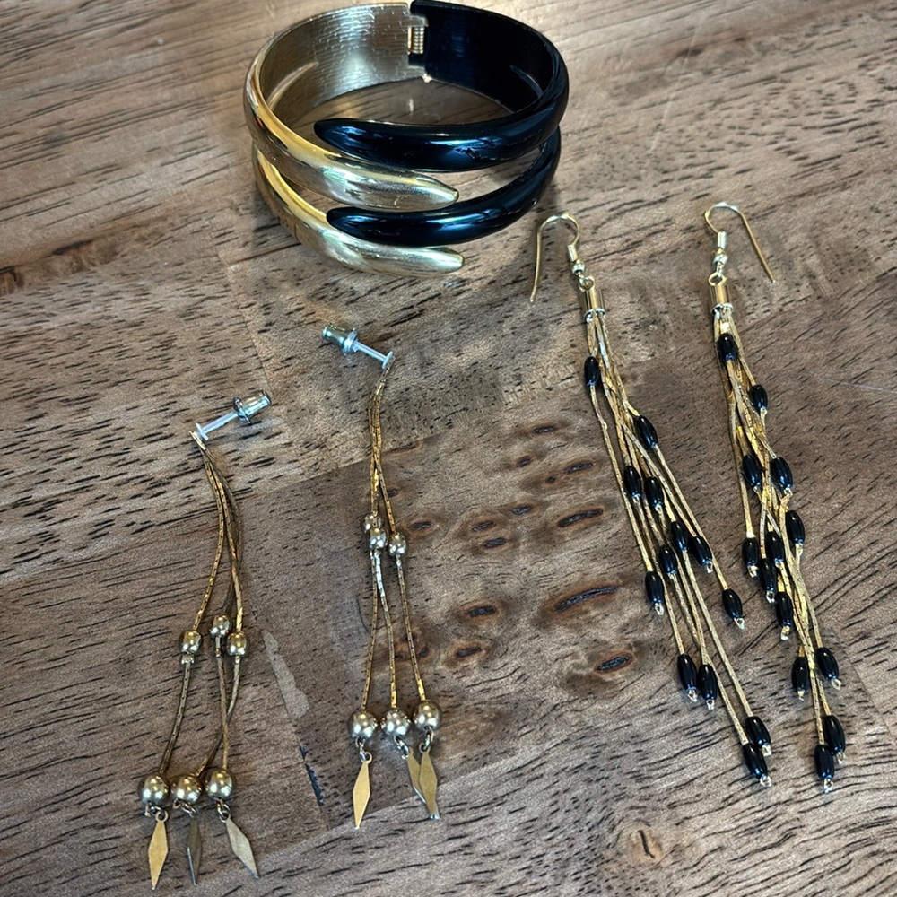 Vintage jewelry set